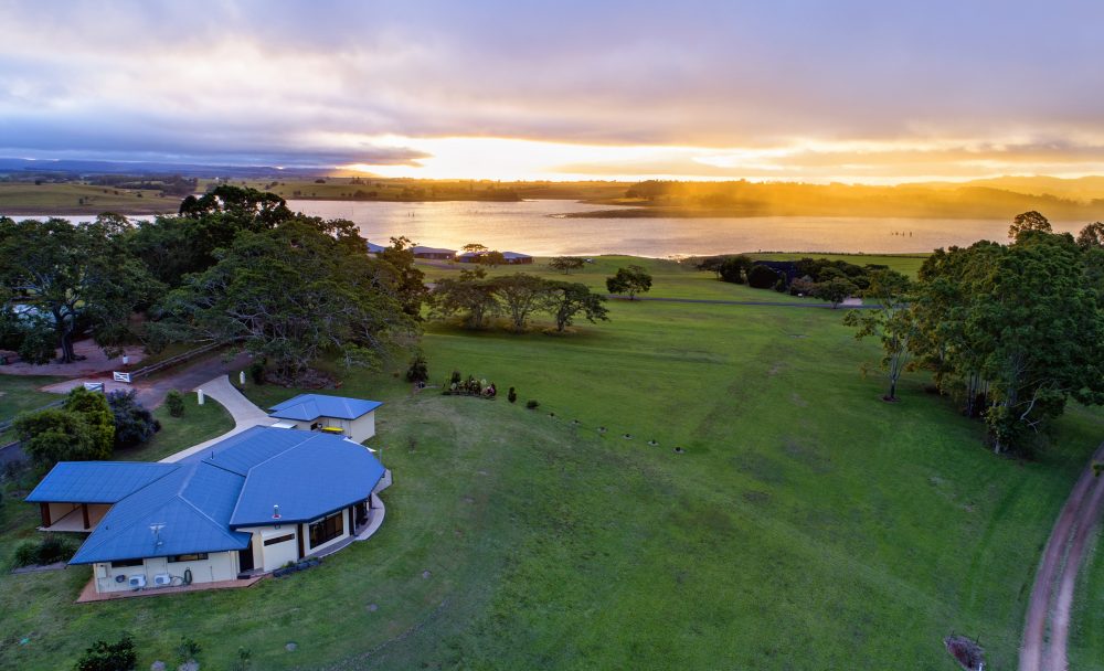 Tinaroo Holiday House Gallery Bella Casale